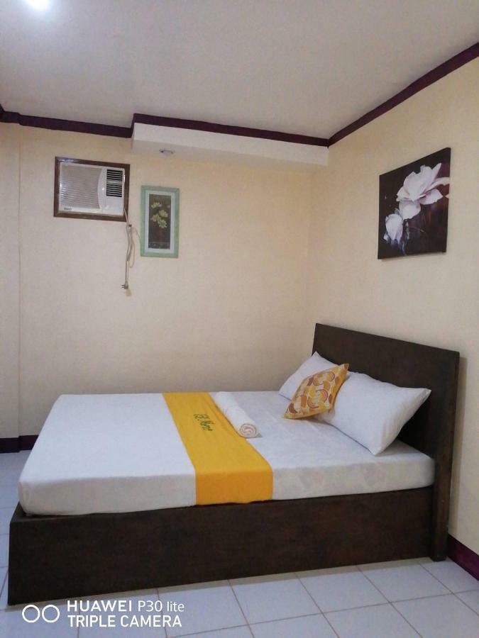 El Moro Beach Resort (Adults Only) Balabag  Exterior photo